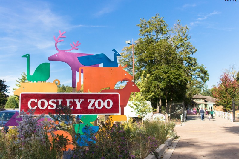 Cosley Zoo sign and entrance on sunny day